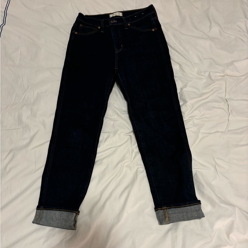 Like new Stovepipe dark wash
